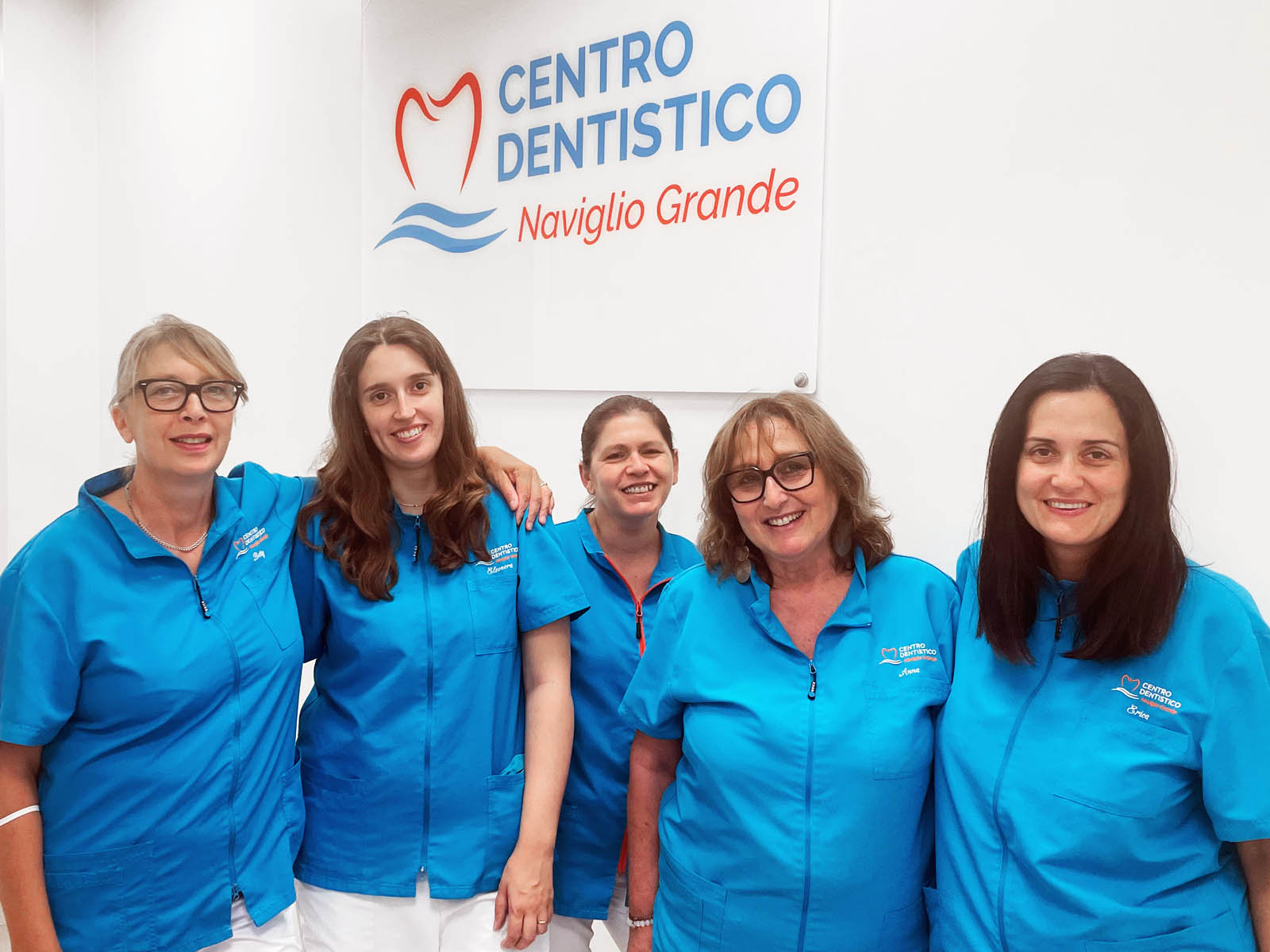 Il team di Segreteria e ASO del Centro Dentistico Naviglio Grande